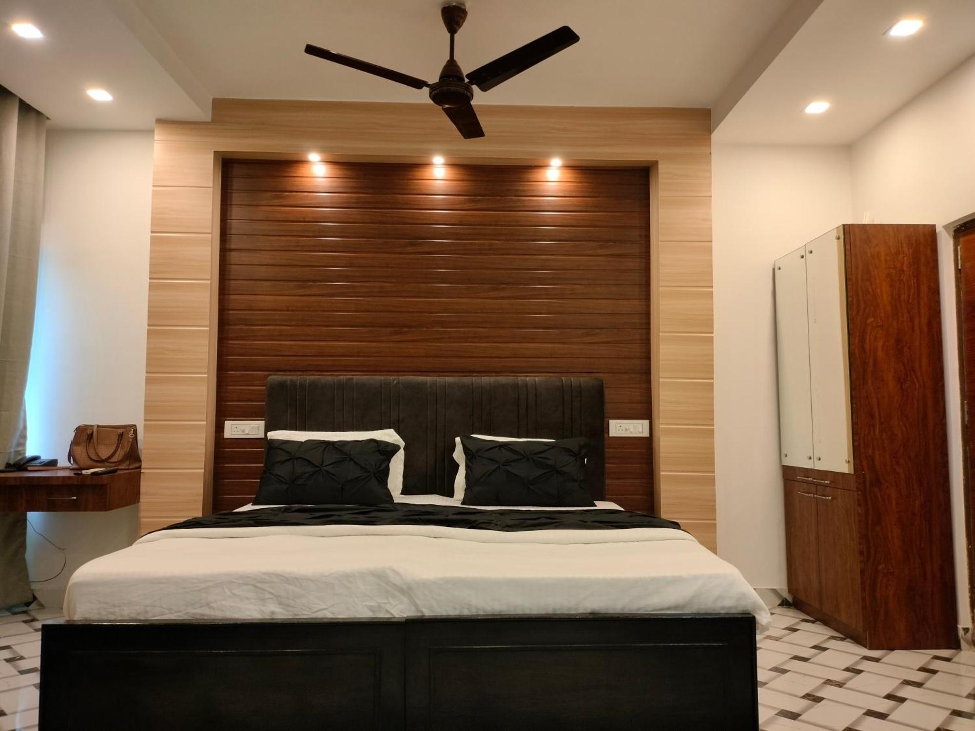 Kollolini Kolkata Bed & Breakfast Dış mekan fotoğraf